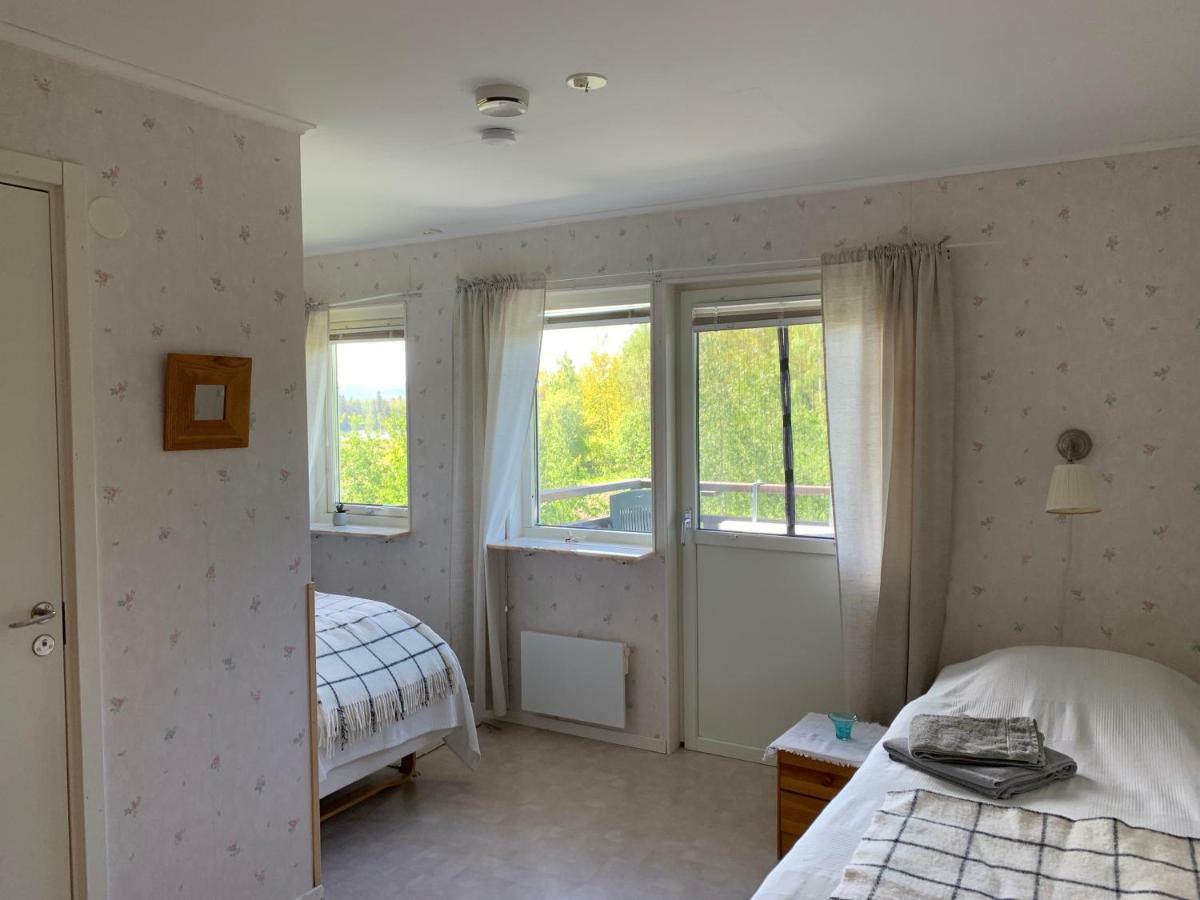 Hotel Kullerbacka Gaesthus Segersta Esterno foto